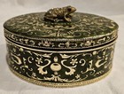 Jewelry  Box With Frog On Top. Oval Shaped with Gold Gilt Guilloche Finish. — photo 1