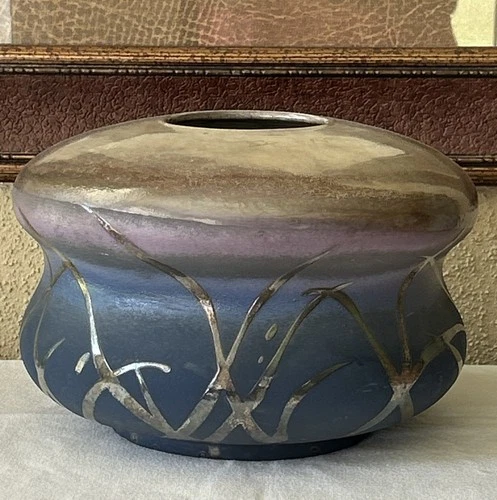 TONY EVANS RAKU VASE - SIGNED, NUMBERED "RAKU 5”- Very unique!