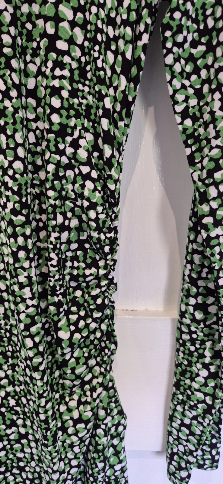 Abito Michael Kors MK logo taglia M manica lunga maculato increspato lunghezza ginocchio