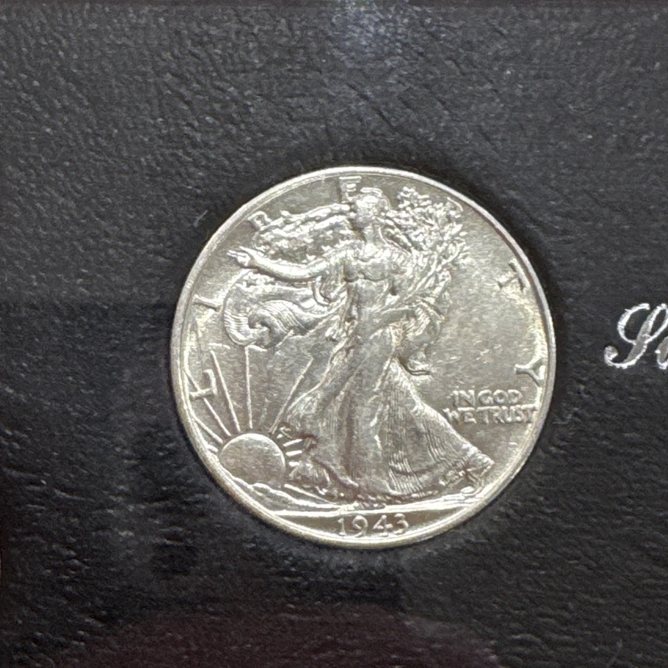 1943  US Coin Set 90% Silver Mint In a Genuine Govermnent HOLDER - Image 3 of 4