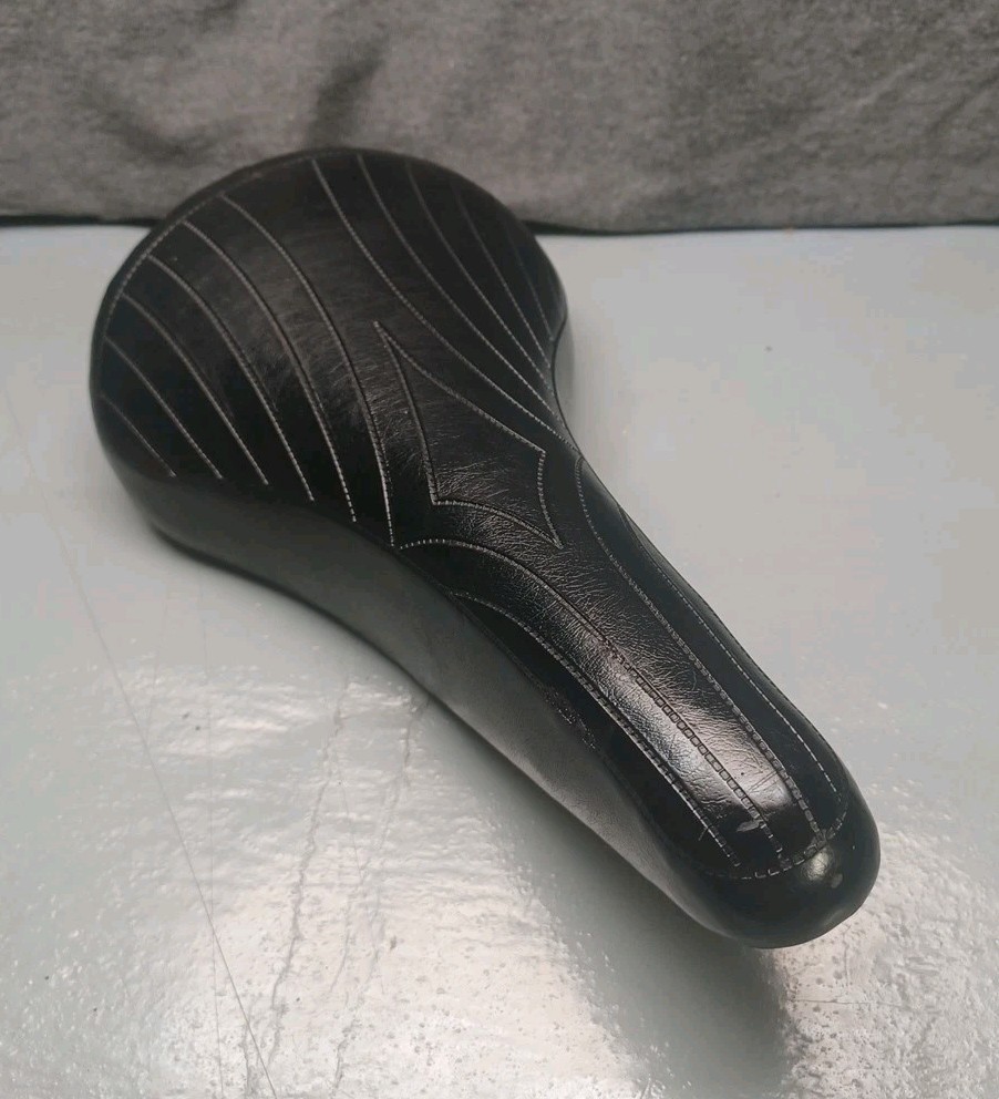 Miyata Ariake Unique Rare Quilt Stitch Saddle Padded Seat BMX 80s Race Vintage