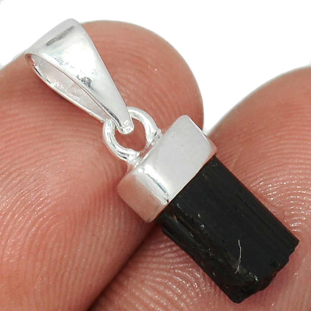 Sterling silver Tourmaline pendant Sterling silver Tourmaline pendant