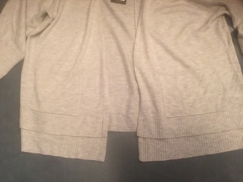 Lucky Brand Women's L Gray Cardigan Sweater 3/4 Sleeve Pockets NWT $89.50 - Picture 3 of 5