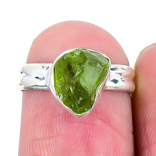 Natural Peridot Rough 925 Silver Wedding Cluster Art Deco Ring Jewelry Size 5.5 - Picture 3 of 7