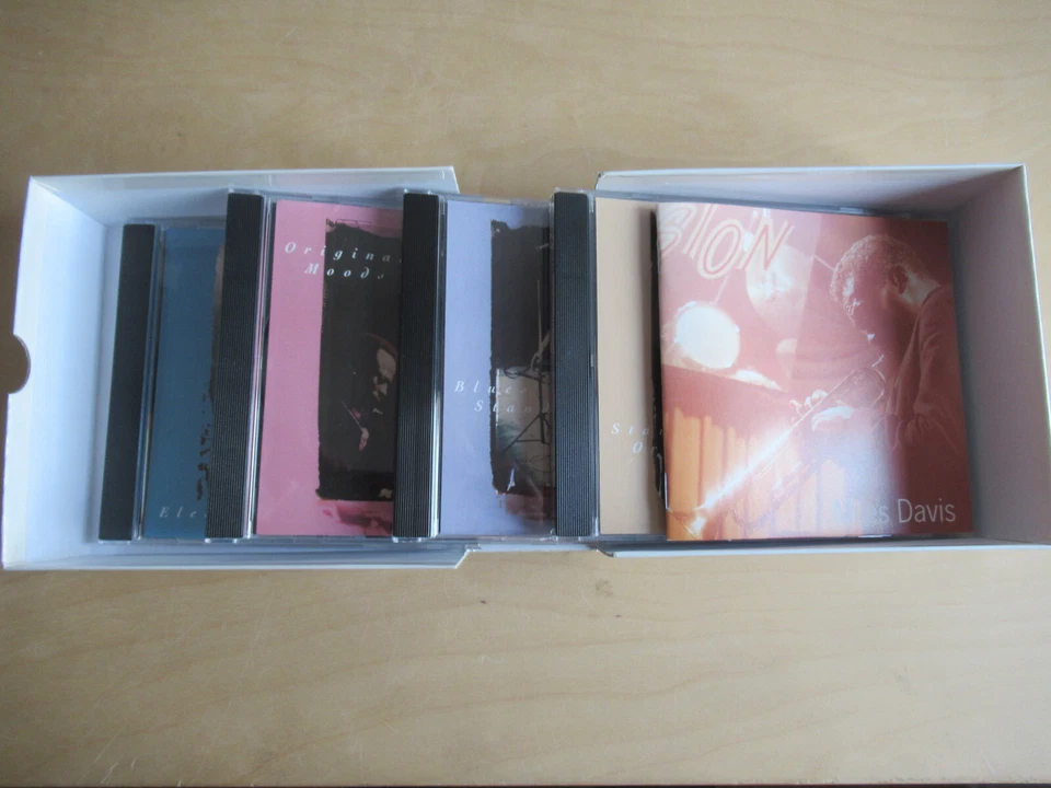 Miles Davis-The CBS Years 1955-1985-4er CD Box von 1988-CDs alle Mint- - Bild 4 von 4