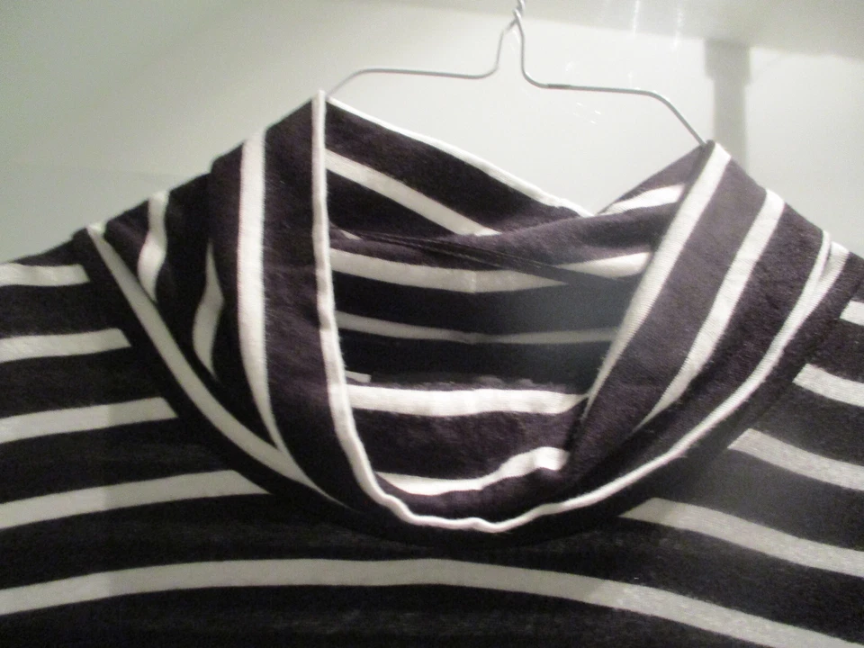 ESPRIT Damen Gr S = 36 - 38 Rolli Pulli Rollkragen Shirt Schwarz + Weiß Streifen - Bild 3 von 4