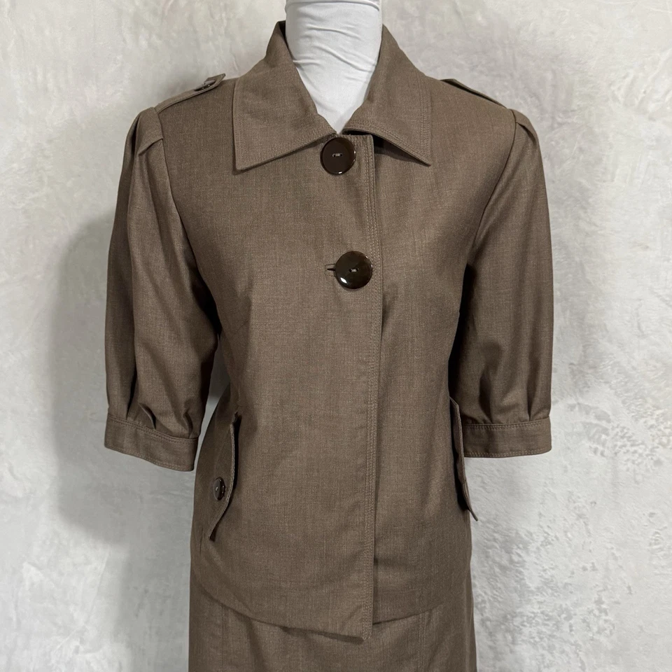 Conjunto de traje falda vintage Harve Benard talla 12 marrón charreteras safari plisadas 2 piezas Foto 3 de 4