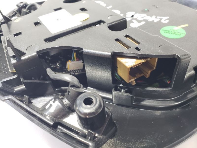 2018 Maserati Levante OEM Black Overhead Roof Console Wear On Button 