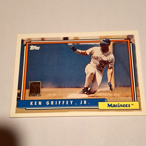 Topps 1991 Ken Griffey Jr. Seattle Mariners #50 Gold Foil Baseball Card
