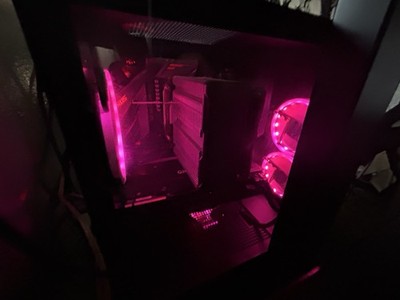 NZXT Streamin Gaming PC AMD Ryzen 7 3700X 8-Core - NVIDIA Geforce RTX 2070 SUPER