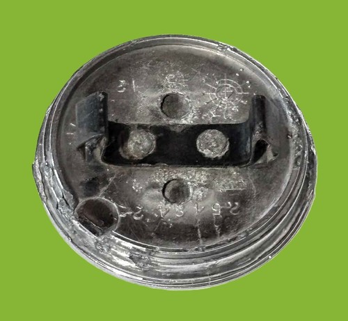 1980-1985 Chevrolet OEM  Wheel Center Cap # 254842 - Picture 2 of 4