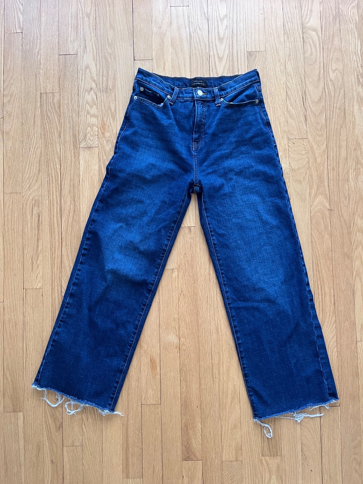 Banana Republic Ultra High Rise Wide Leg Jeans (28/6) Dark Wash