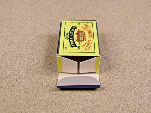 OLD VINTAGE LESNEY MATCHBOX # 5A LONDON BUS WITH DECALS ORIGINAL BOX - Picture 8 of 12