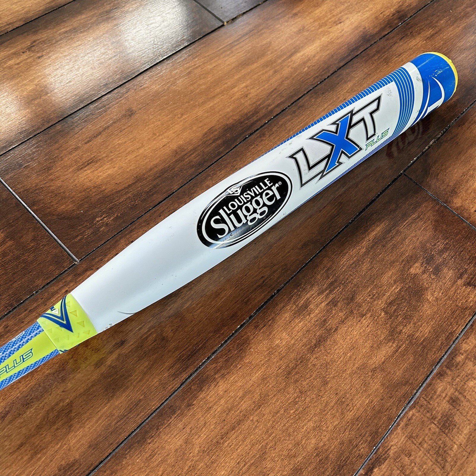 Louisville Slugger LXT Plus 33" / 23oz FPLX160 Fastpitch Softball Bat