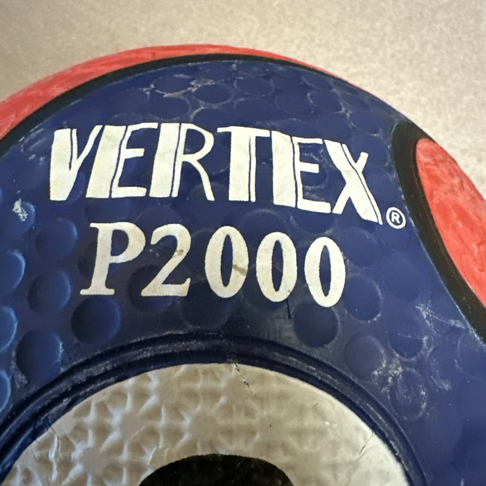 Balón medicinal de 3 libras Vertex P2000 rojo blanco negro ejercicio ajuste entrenamiento saludable Foto 2 de 3