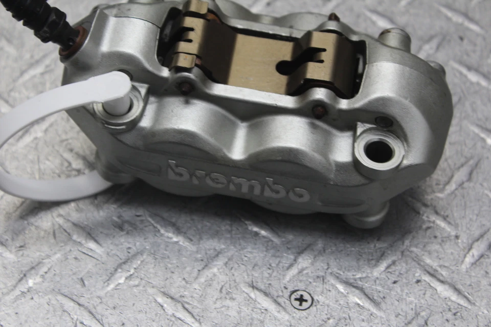 Pinza de freno delantera izquierda Ducati Monster 1100 2009 61040961A Foto 2 de 4