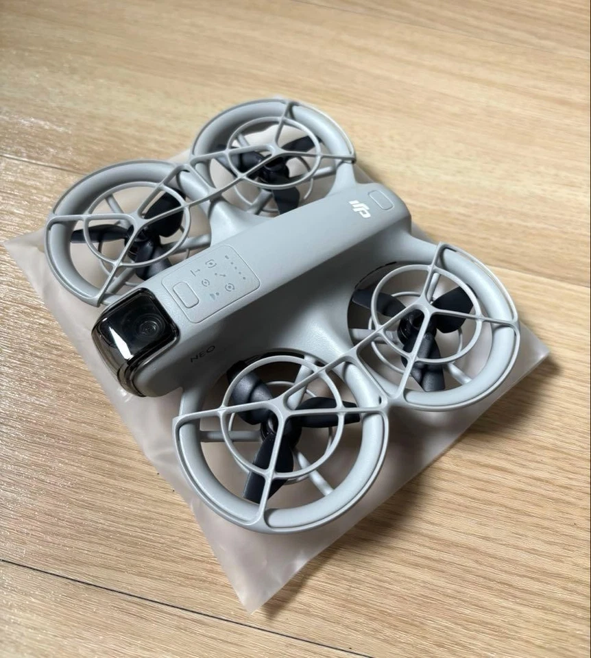 Dji Neo 4k Uhd Camera Drone Auto Tracking Foldable Quadcopter For Aerial - Image 4 of 4