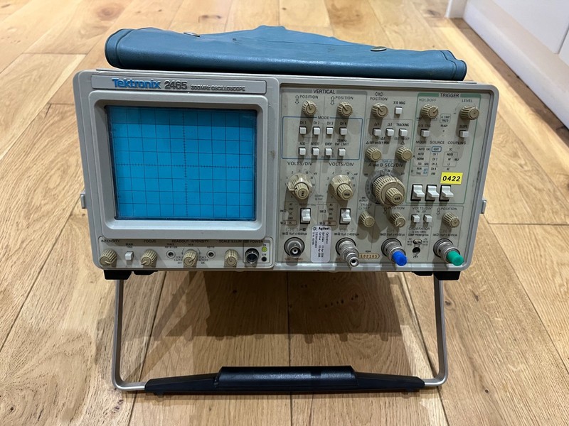 Tektronix 2465A 300Mhz 4ch oscilloscope
