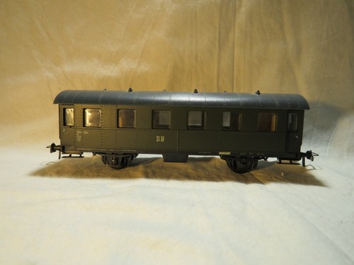 ESF-42844	Piko H0 Personenwagen DR 344-224, mit leichten Gebrauchsspuren | Condition: Gebraucht