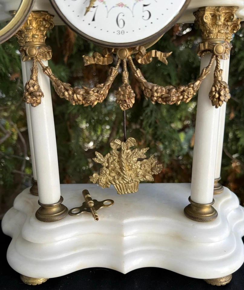 Antiguo reloj de manto francés rococó mármol y bronce dorado Mougin C 1880 dC VIDEO Foto 4 de 4