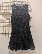 Maison Jules Novelty Arrow Print Black Fit & Flare Dress Sz 8 Sleeveless Chiffon