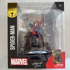 Marvel Collection SPIDER-MAN Figure Signed Todd McFarlane GOLD LABEL Issue #6