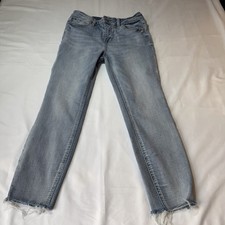 Pistola Straight Light Blue Frayed Hem Denim Jeans Women Light Wash 5-Pocket