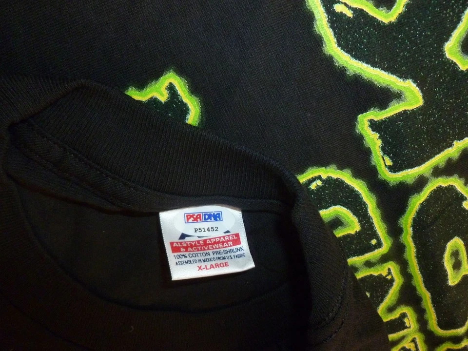 Shawn Michaels Mike Tyson Billy Gunn Chyna X-Pac + Signed DX WWE Shirt PSA/DNA - Image 4 of 4