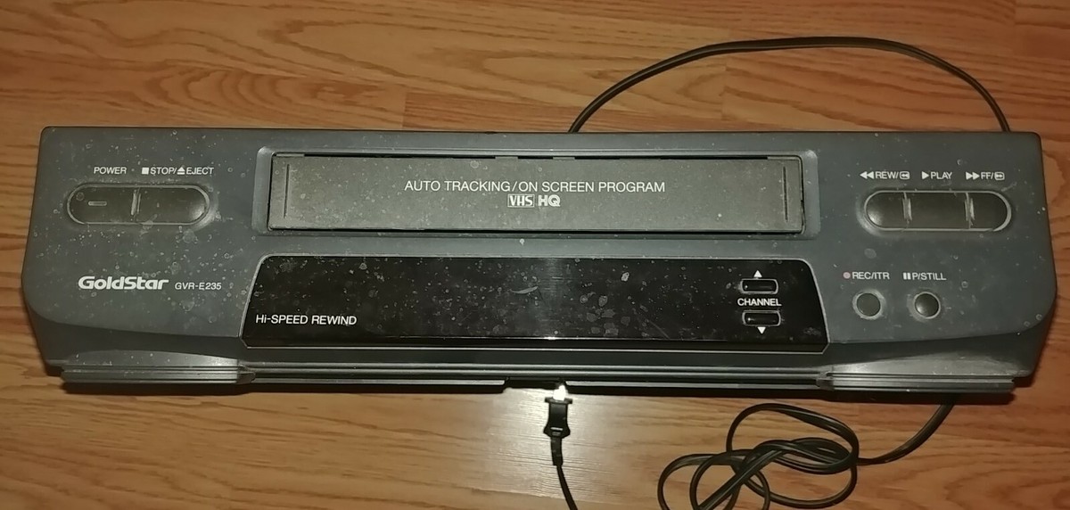 F-1GRAND PRIX1990　DRIVER′S EYE2　VHS Goldstar GVR-E235 4 head VCR VHS Player For Parts or Repair