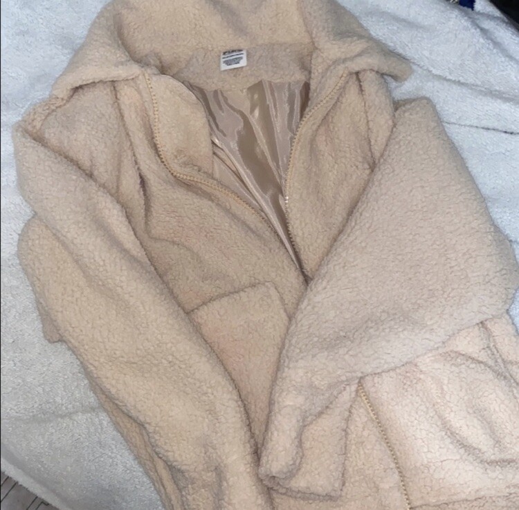 VS PINK Sherpa Teddy Jacket XS Sold Out! image 4
