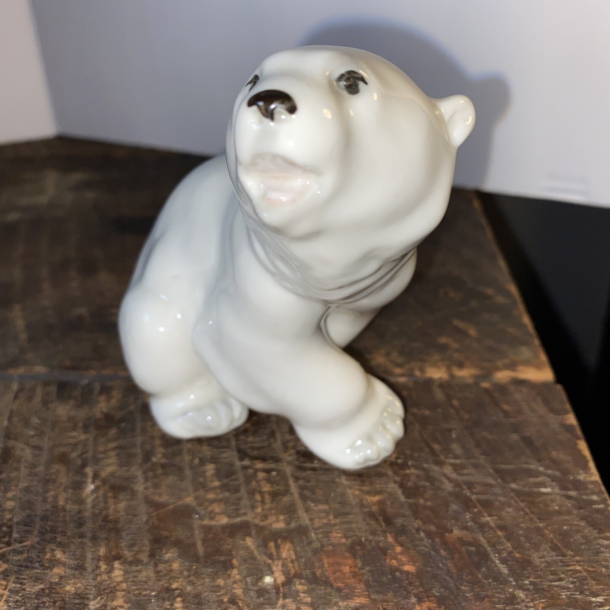 Lomonosov Russiaのシロクマの置物 Lomonosov Russiaのシロクマの置物 Lomonosov Made in USSR