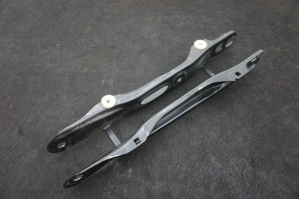 Brazo de control de enlace inclinable inferior trasero izquierdo 33328835607 BMW 760I xDrive G70 2023-24 Foto 3 de 4