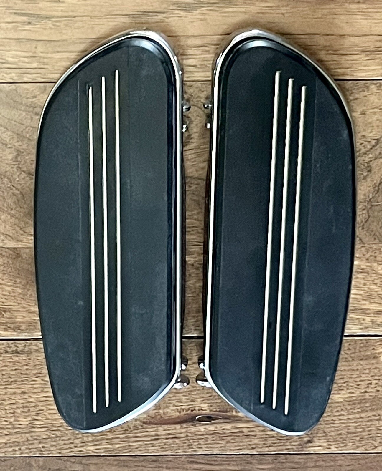 HARLEYDAVIDSON 1986UP TOURING STREAMLINER FLOORBOARD FOOTBOARD SET OEM eBay