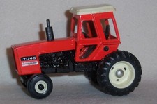 1/64 Allis Chalmers 7045 with WFE Farm Toy Tractor