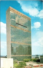 United Nations Headquartes Fifth Avenue NYC New York Downtown Chrome Postcard