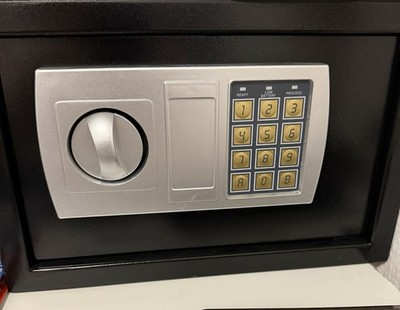 MINI Safe Tresor mit Elektronik-Zahlenschloß ''Ideal für Wohnung & Büro''    70207