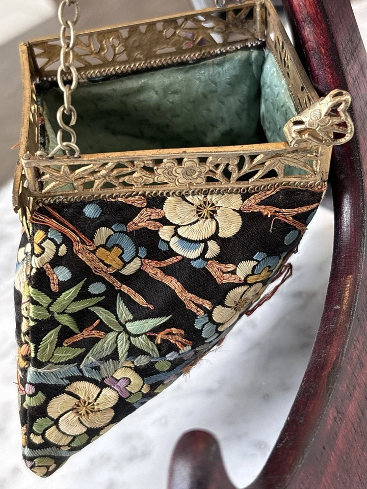 Bolso sin asas de noche vintage bordado con motivo de flores, regalos de moda para ella Foto 4 de 4