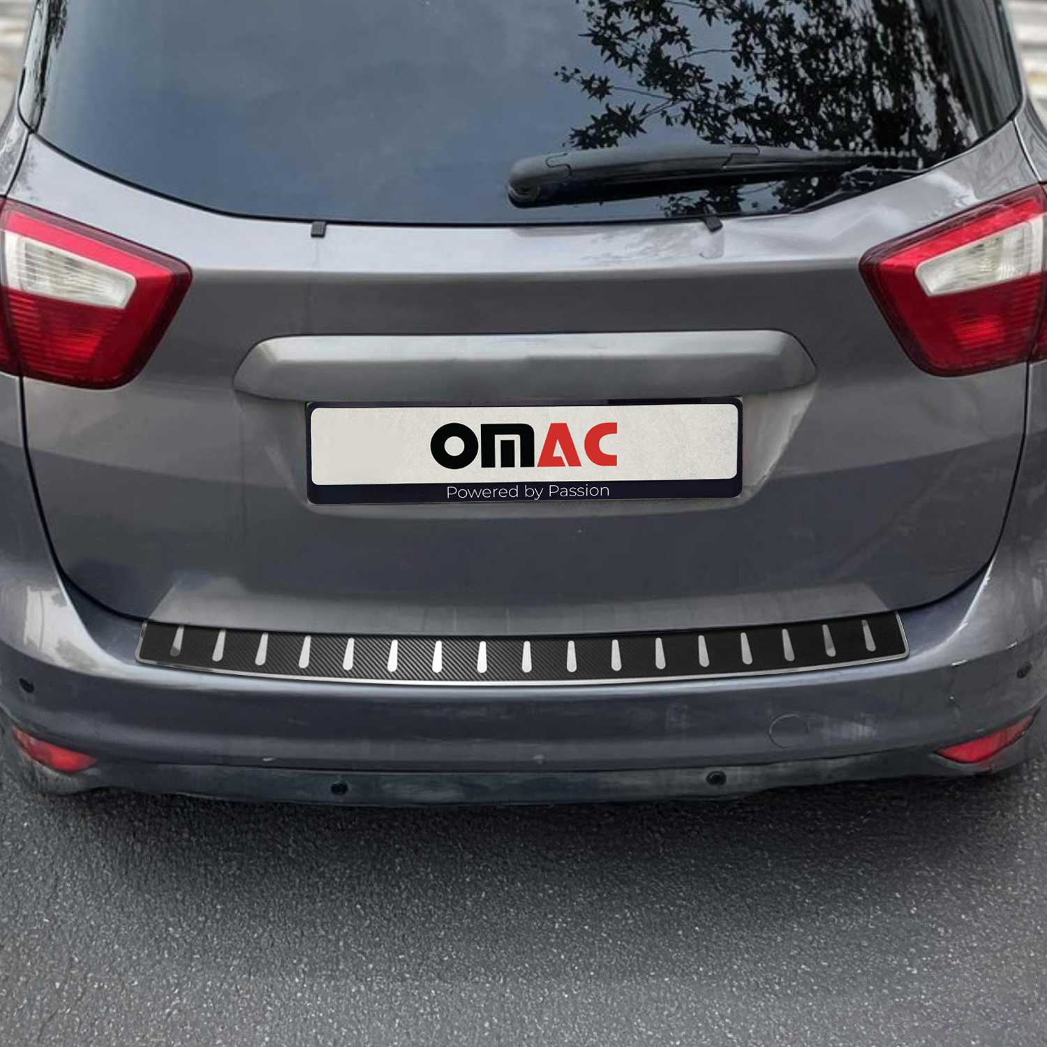 Protection de pare-chocs Ford C-Max II 2010-2019 : finition carbone haut de gamme