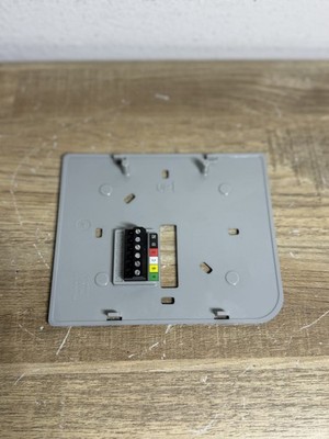 Carrier Infinity System Programmable Thermostat SYSTXCCITC01-B (Backplate Only)