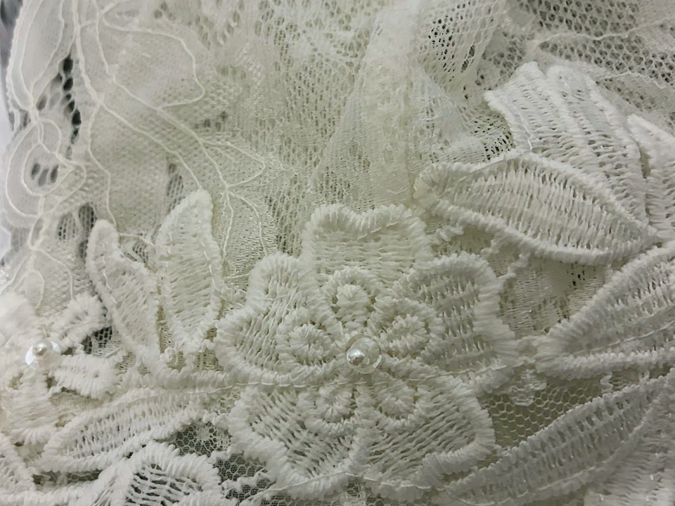 Vestido sin Mangas In Bloom By Jonquil Blanco Encaje Con Cuentas y Bordado/Negligee Nuevo con Etiquetas Foto 3 de 4