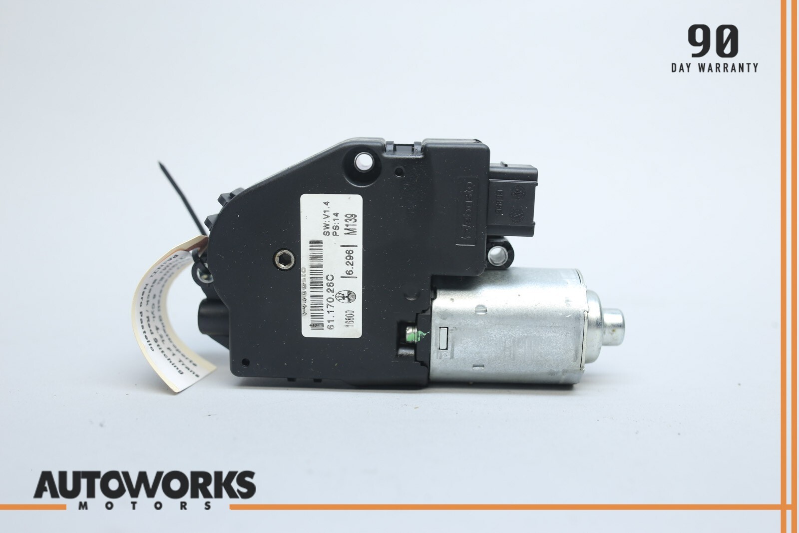 03-12 Maserati Quattroporte M139 Roof Sunroof Sun Roof Moon Motor OEM