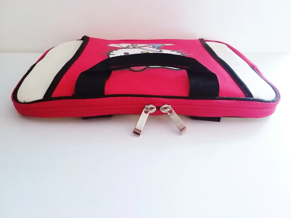 Оригинальный неопреновый красный/белый/розовый чехол для переноски планшетов Sanrio Hello Kitty ИЗЯЩНЫЙ! - Изображение 4 из 4