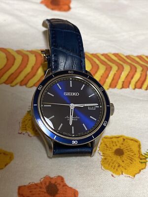 Rare Seko watch 23 Jewels Blue Face SARG015