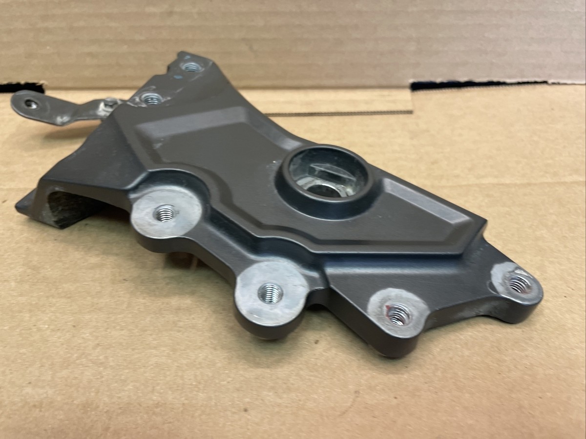 2023 Yamaha YZF R7 Left footpeg bracket Adapter plate OEM