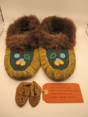 Antique Native American Indian Ojibwe Leather Beaded Moccasins Adult Baby