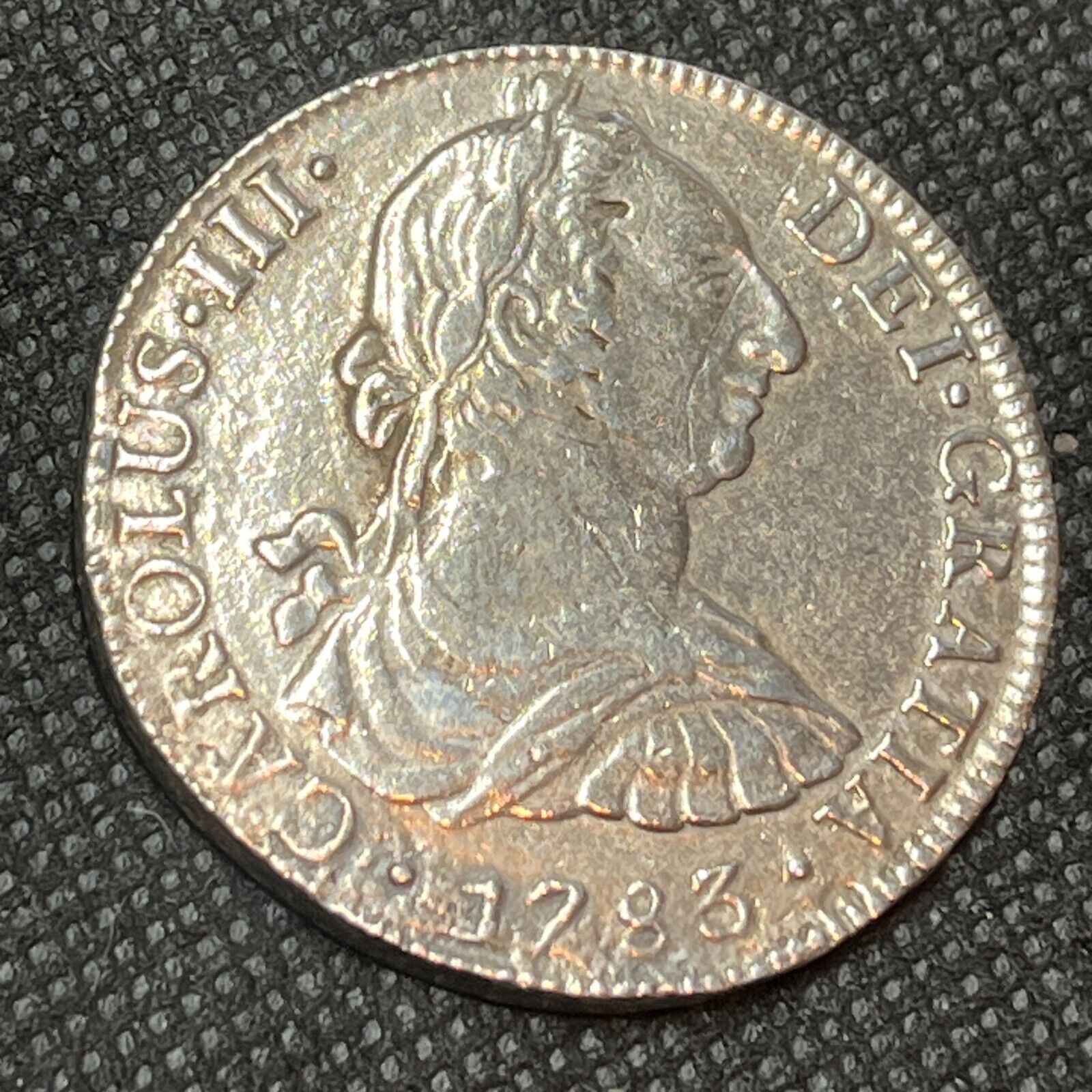 Foto 8 di 12