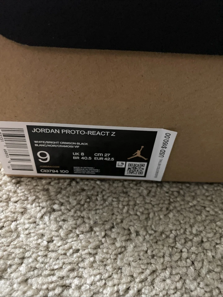 Jordan Proto React Z nunca usado blanco y negro en caja Foto 2 de 4
