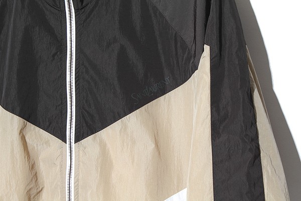 2025Ss Saint Laurent Paris Giacca da Pista Blusa Nylon Crinkle 52 Ebene Et Beige