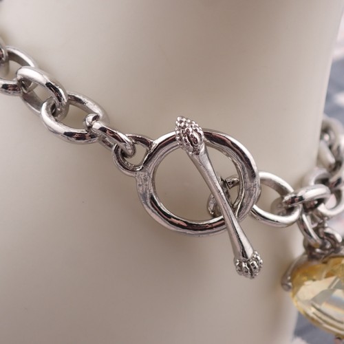 Bracciale Charm Vintage Juicy Couture Smalto Rosa Cuore Medaglione Perla Coltivata 7" - Foto 7 di 8