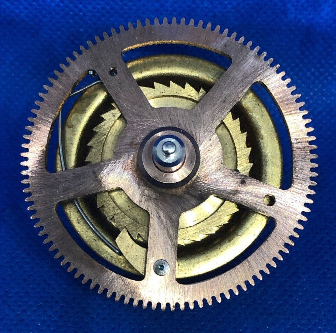 Roue barillet chaîne 6038 de haute précision pour pendule de collection - 2